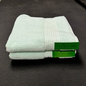 2 pc. Kate Spade Bath Towel Set - 2 Bath Towels, Mint Green  New 30 x 54 in.